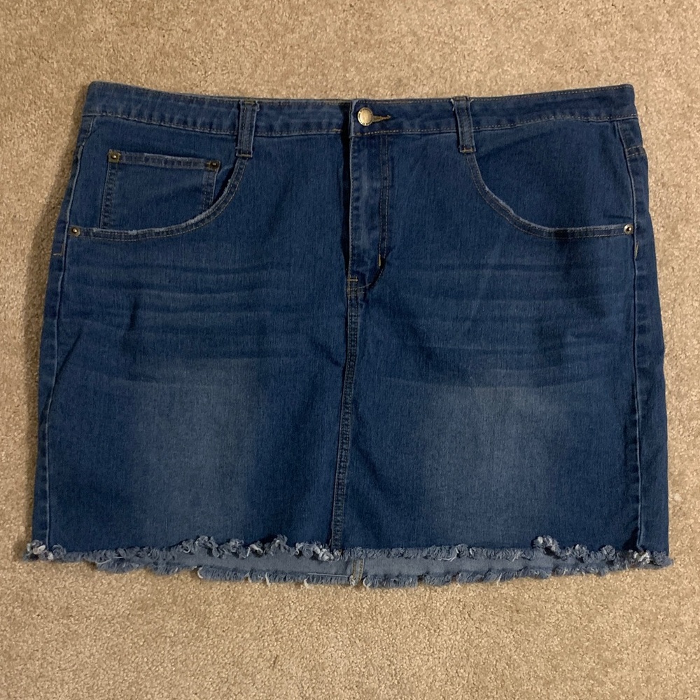 Stylish Blue Denim Pencil Skirt